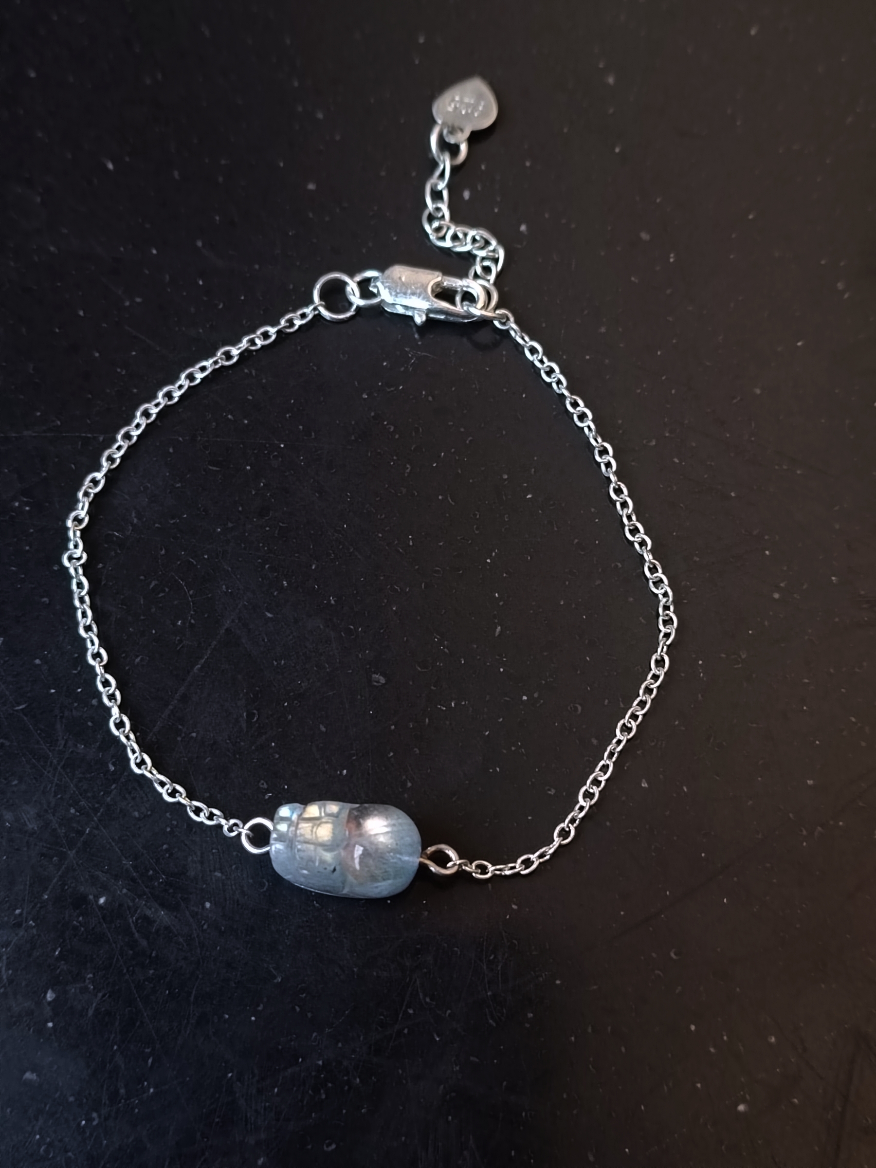 สร้อยข้อมือหินแท้ Labradorite Pixiu with Silver Chain Bracelet (Good Fortune และ ความสำเร็จ)