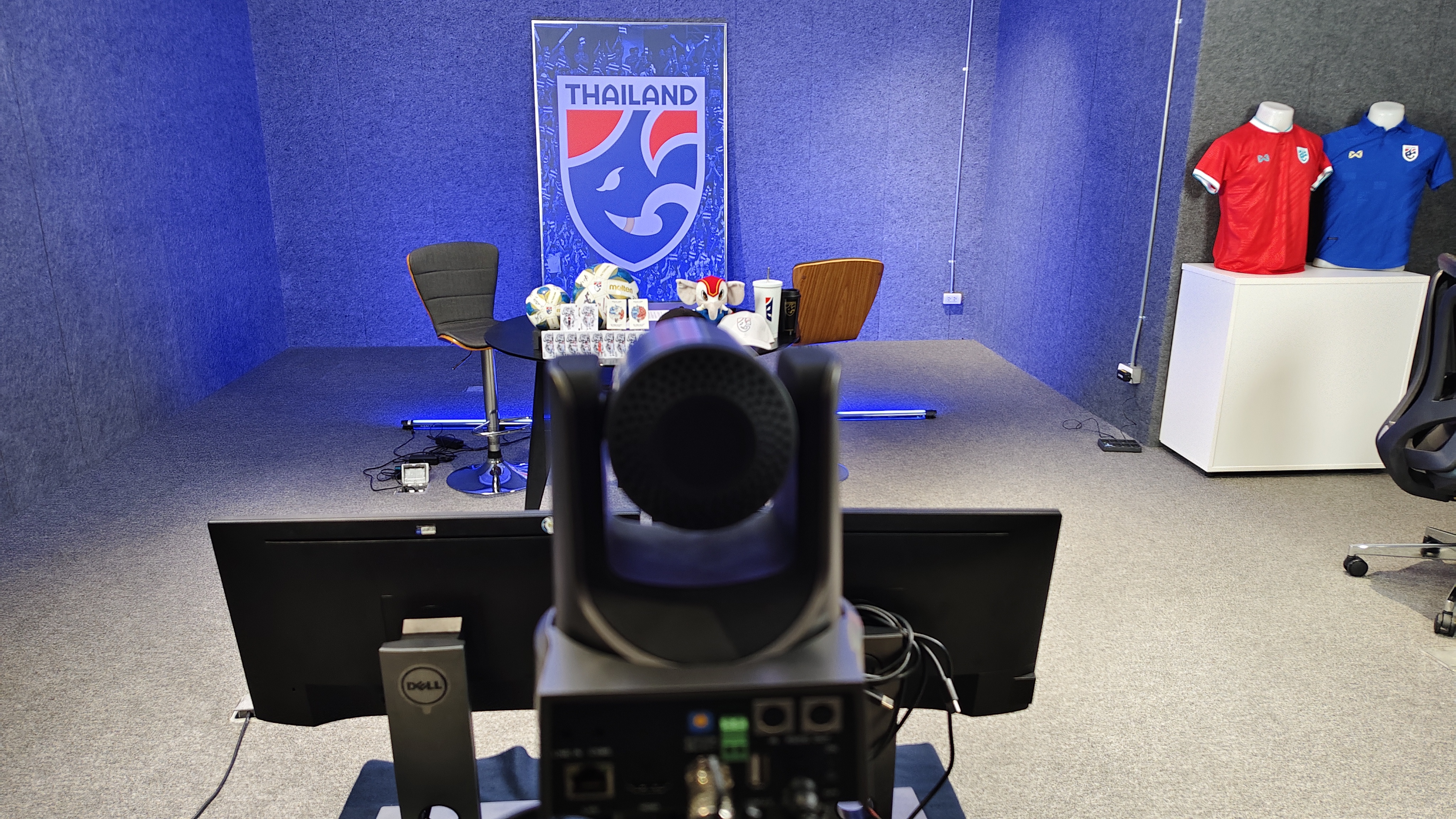 เช่า กล้องวิดิโอ PTZ Optics 20X-NDI GEN2 Live Streaming Camera พร้อมขาตั้ง