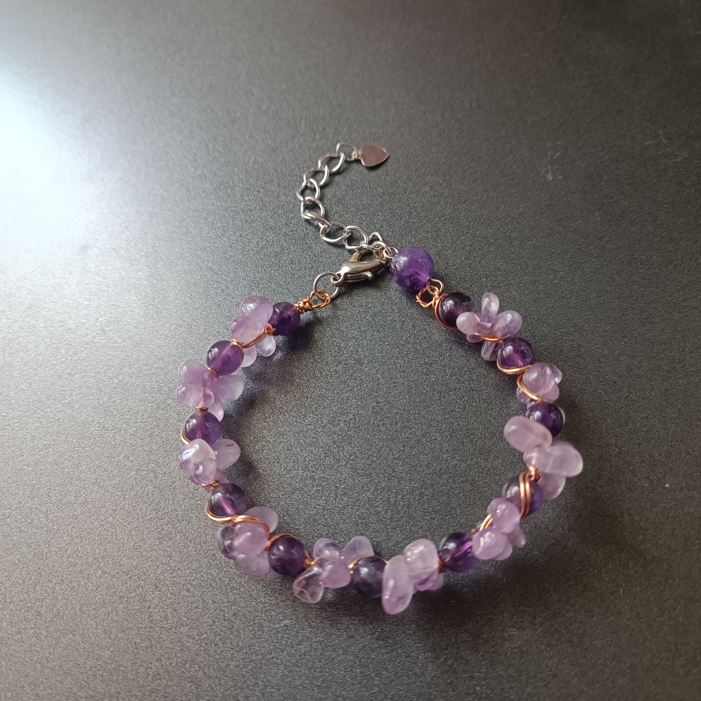 สร้อยข้อมือหินแท้ "Twisted" Abundance & Prosperity Bracelet (Amethyst)