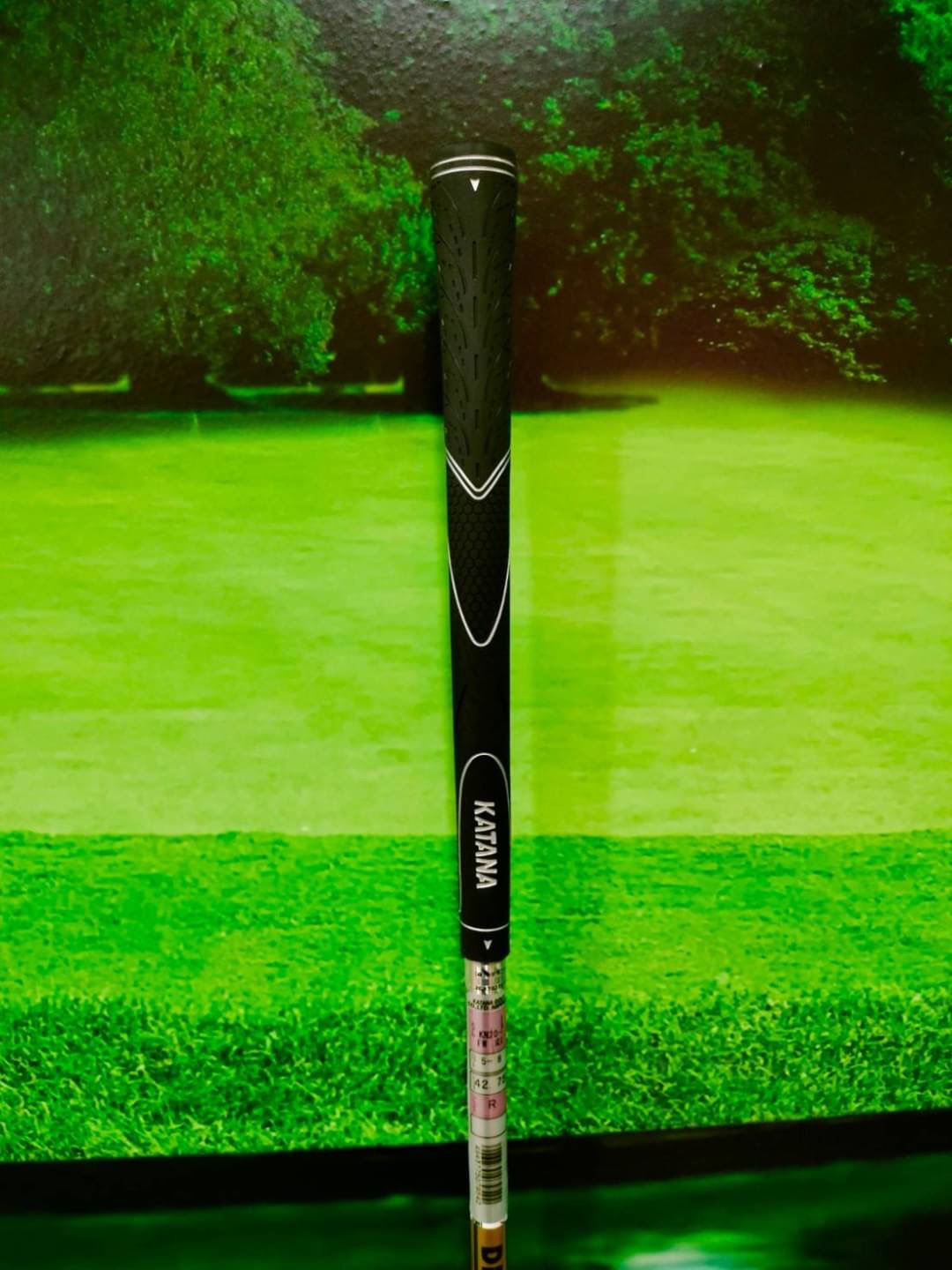 Fairway Katana Ninja 5/18 (flex R) (Condition 98%) ปีล่าสุด (40.5g.)