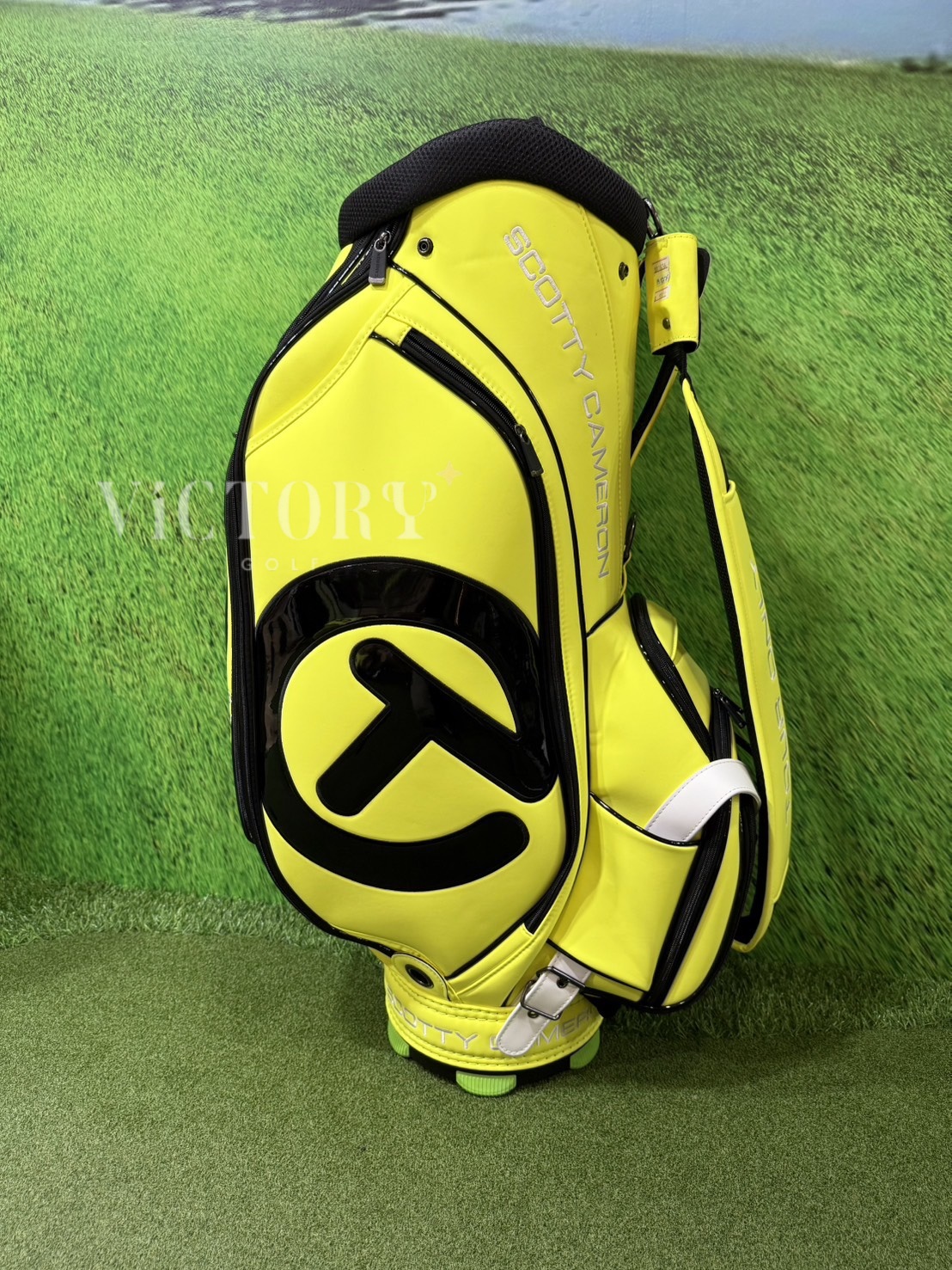Golf Bag Scotty Cameron Tour ( PU Material ) 9.5” Neon-Yellow