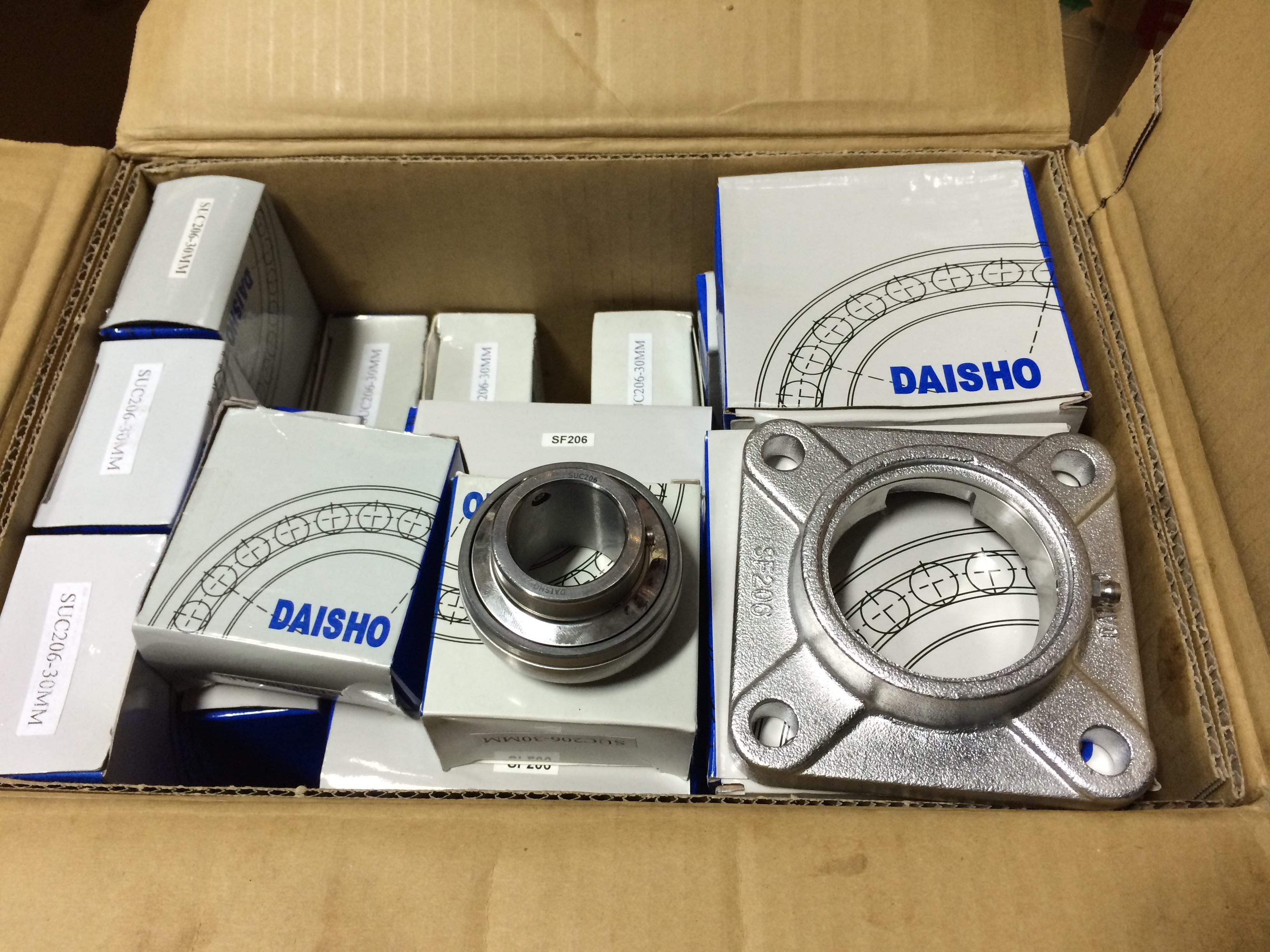 ลูกปืนตุ๊กตาสแตนเลส UC206 เพลา30mm DAISHO