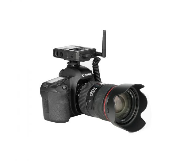 Saramonic SR-WM2100 ไมโครโฟนไร้สาย คลื่น 2.4 GHz (1ตัวรับ2ตัวส่ง)