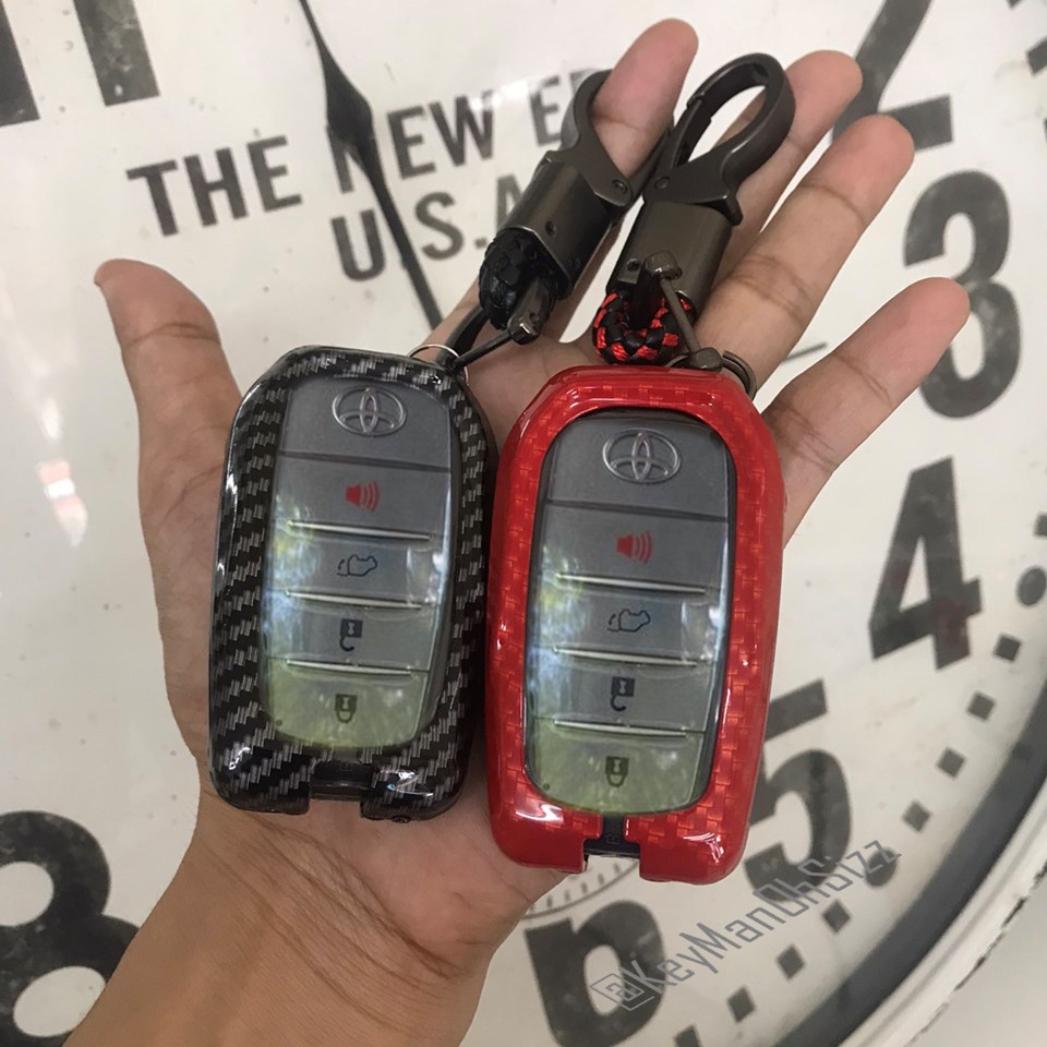 กรอบเคสรีโมทรถยนต์ Toyota Fortuner GR Sport, Legender 2022 แบบ 2 ชั้น รุ่นถอดกุญแจในรีโมทเพื่อเข้าเกียร์ว่าง (Double-Layer Metal Metal Alloy Key Cover with transparent push button Guard) Toyota Key Sets Model Fortuner Legender