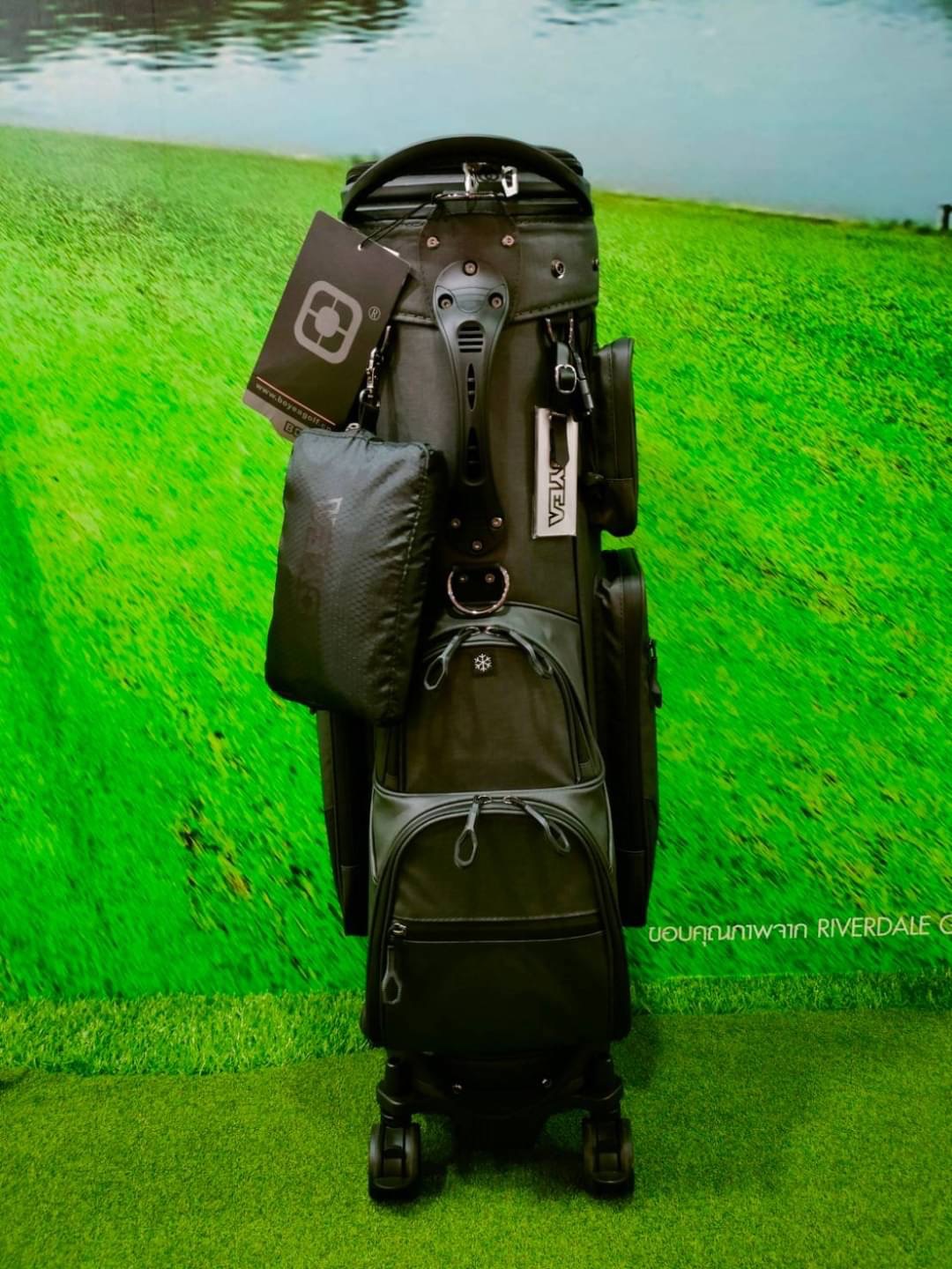 Golf Bag TRAVEL BOYEA 9.5" ( 4 Wheel ) Waterproof