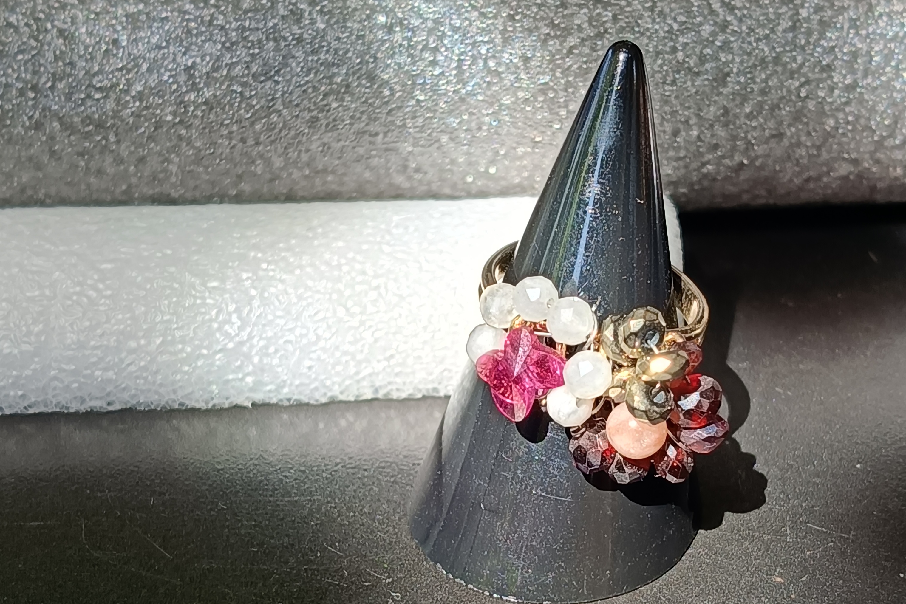"Passion & Creativity" Wire Wrapped Ring แหวนหินแท้ Sunstone Garnet , Moonstone ,Pyrite (เสริมไฟปรารถนา ความมุ่งมั่น ที่จะเปลี่ยนแปลงตัวเอง)