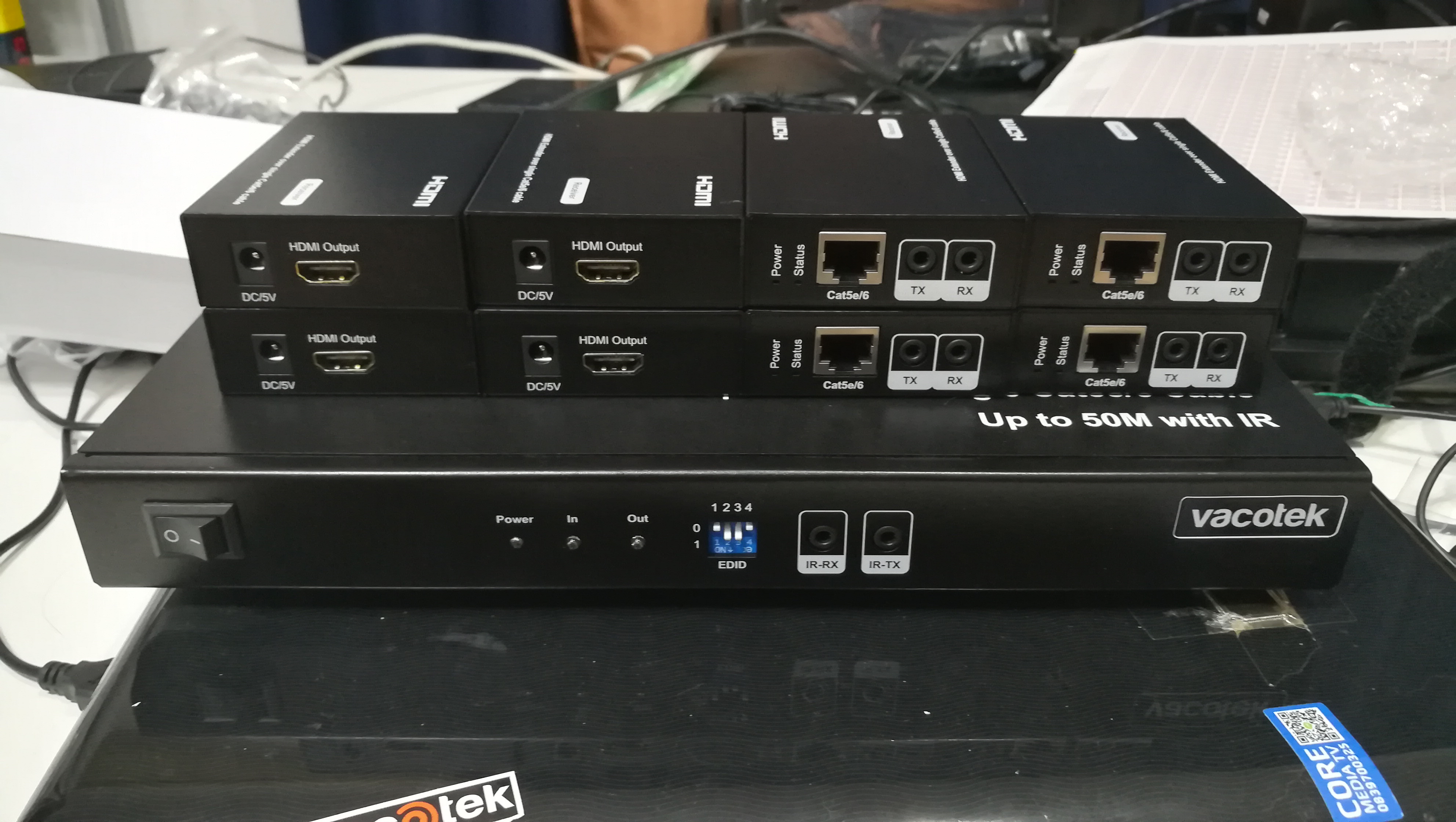 VACOTEK F-SPH108 1×8 HDMI Splitter Over Single Cat6 Up to 50M with IR