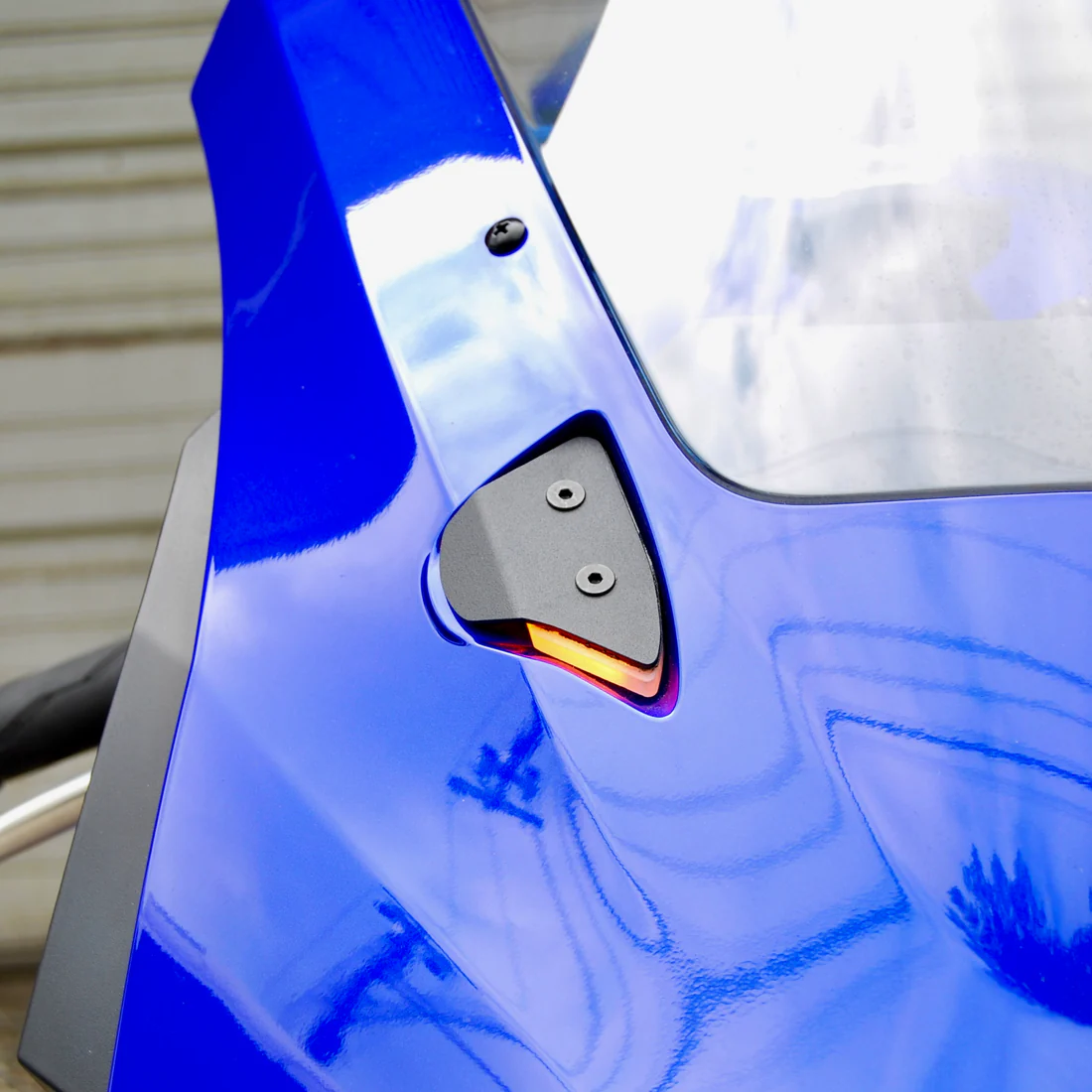 อุดกระจกไฟเลี้ยว NRC R9