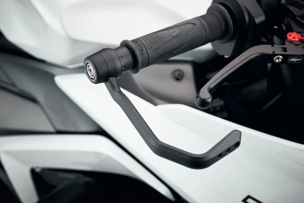 การ์ดเบรค EVOTECH DAYTONA 660