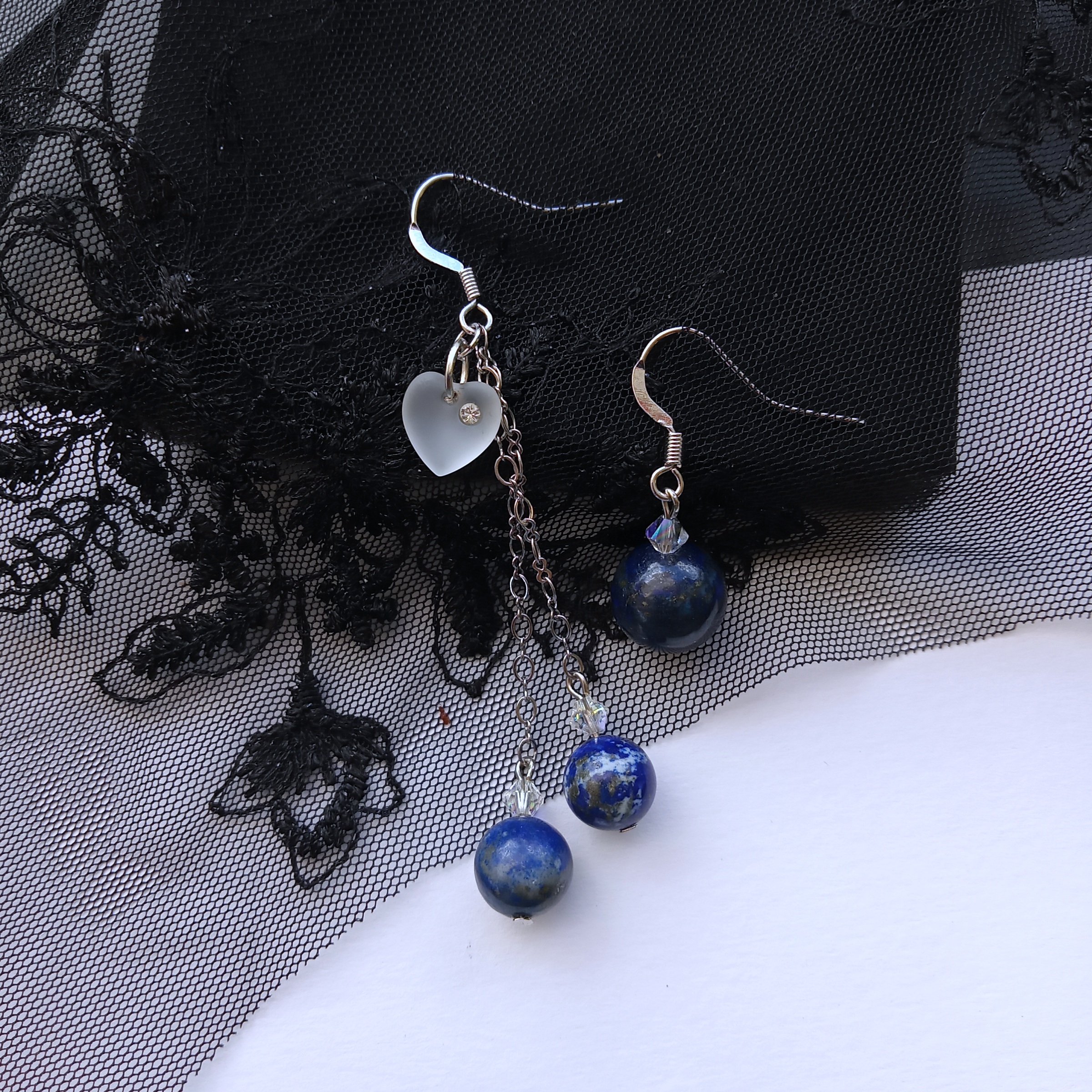 "Sweetheart"+ Lapis Lazuli Earring ต่างหู Lapis Lazuli ประดับหัวใจคริสตัล