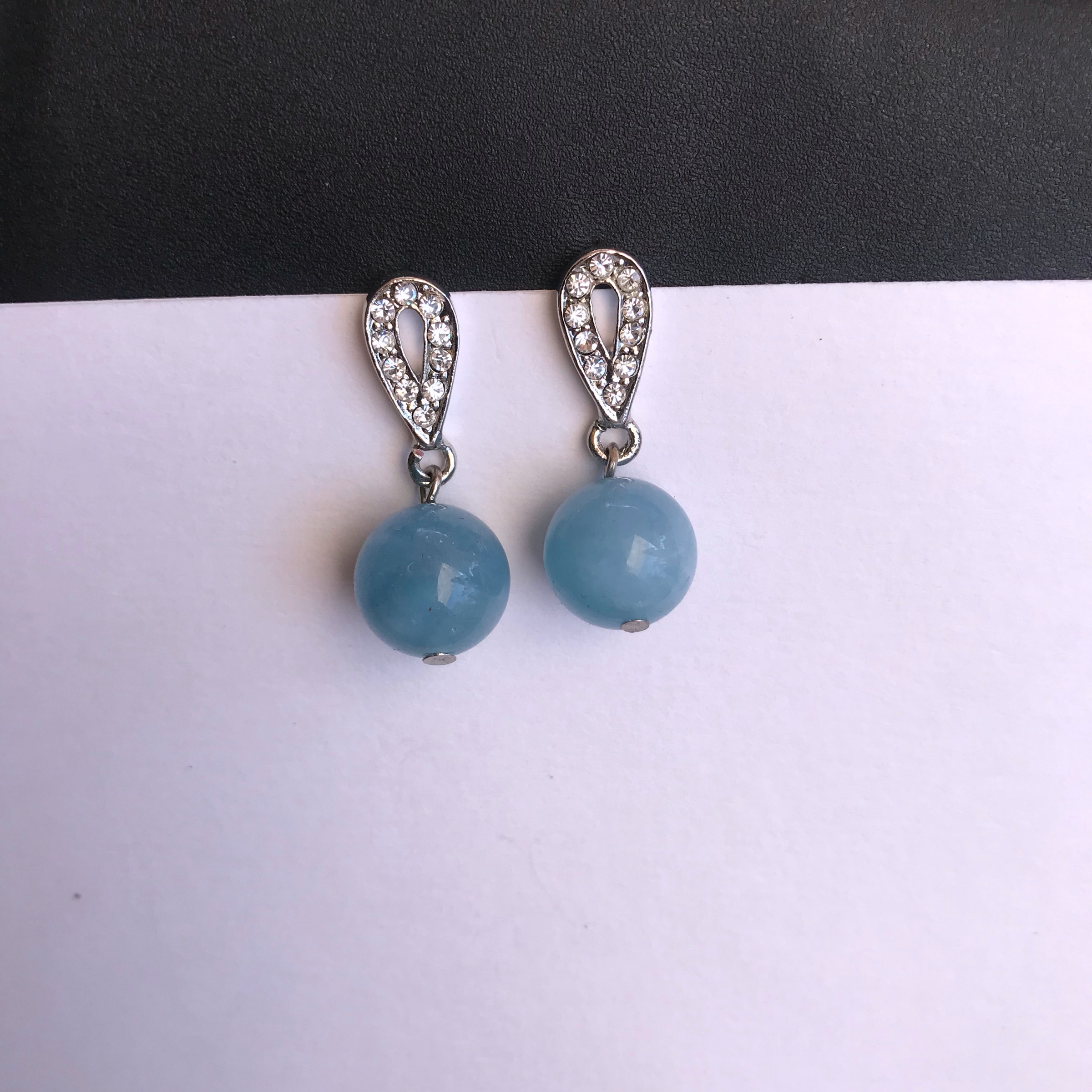 ต่างหูหินแท้ "Dazzling" Aquamarine Earring (For Success and Communication)