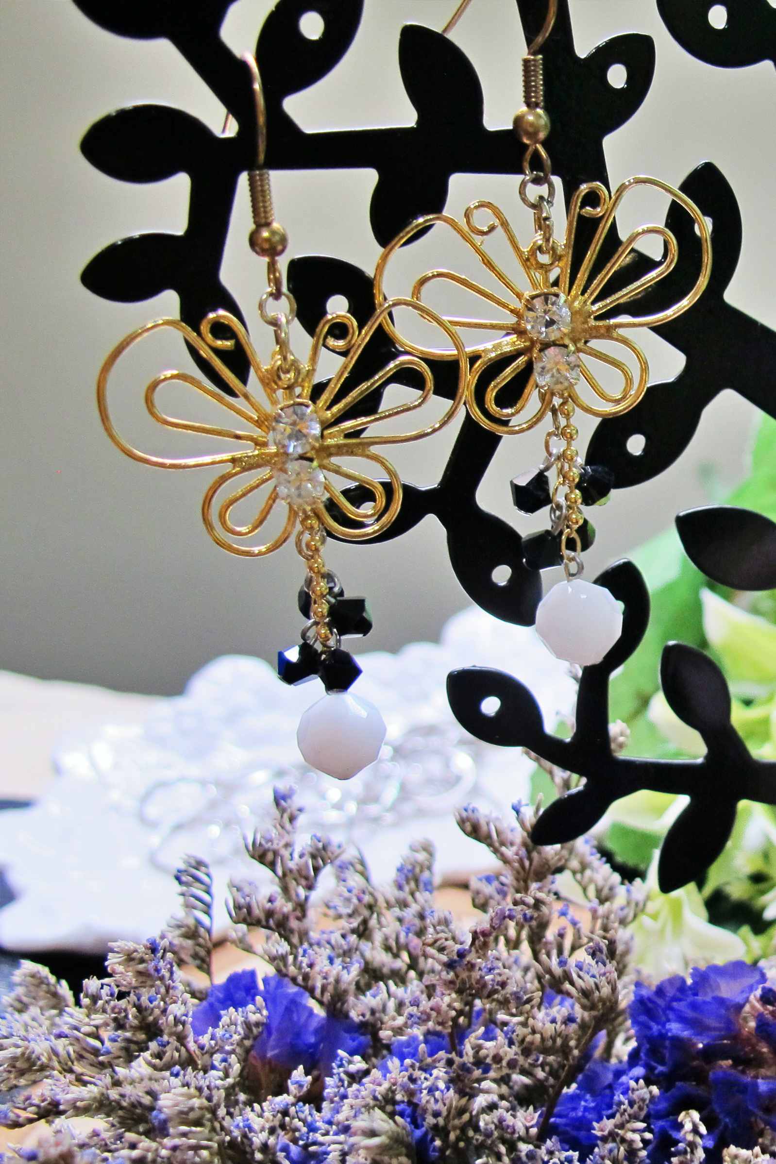 Butterfly Glam Chic Earring ต่างหูผีเสื้อ ประดับคริสตัล