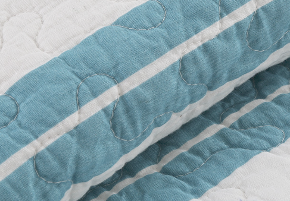 ชุดเครื่องนอนวินเทจ 3 ชิ้น งานควิลท์ สีขาวไฮเดรนเยีย ฮัมมิ่งเบิร์ด