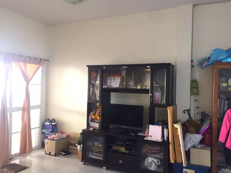 ขายทาวน์เฮ้าส์ 2 ชั้น หมู่บ้านพรทวีวัฒน์3 (รหัสทรัพย์ 201907)