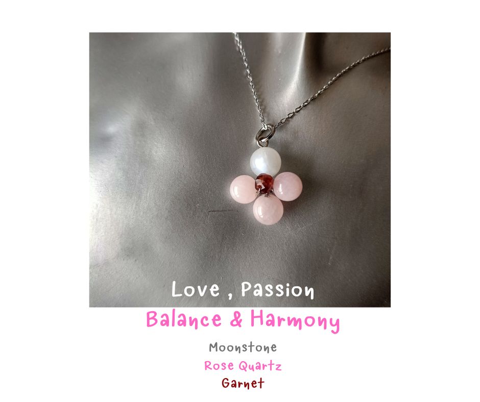 สร้อยจี้หินแท้ "Love & Harmony" Moonstone + Rose Quartz + Garnet Pendant Necklace (เสริมเสน่ห์ น่าค้นหา เสริมความรัก ความสัมพันธ์)
