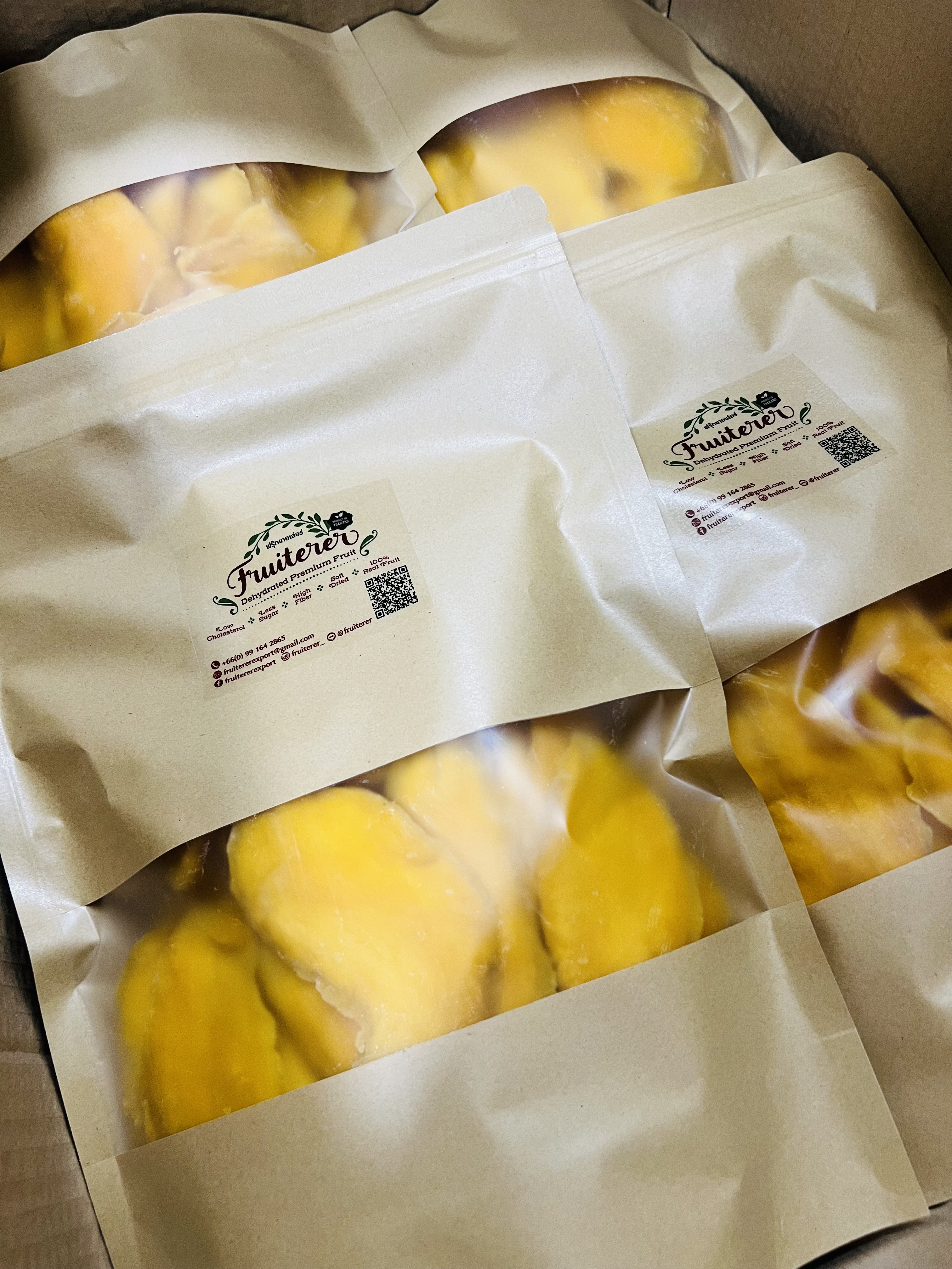 Dehydrated Mangoes 200g. | มะม่วงแก้วขมิ้นอบ 200 กรัม