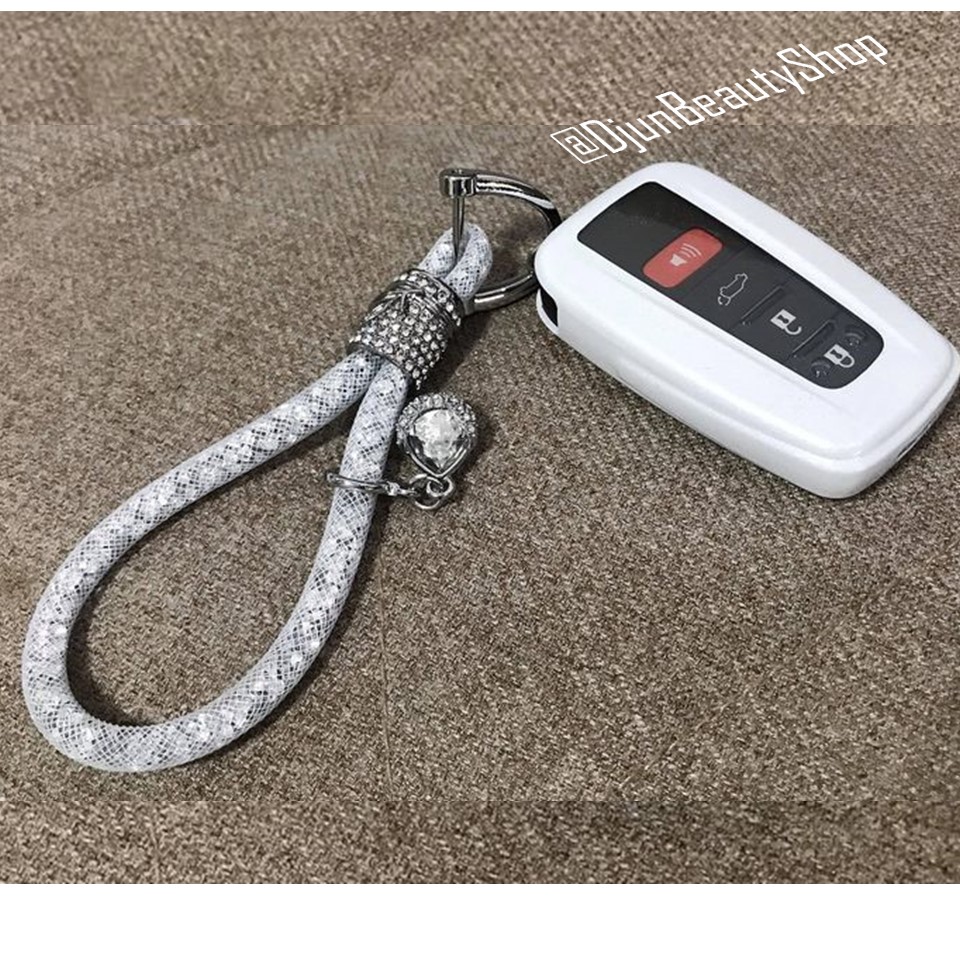 เคสรีโมทรถ Toyota Cross, Toyota Camry 2020 แบบฝาปุ่มใส (TPU Key Cover with with PC Transparent Push button Guard)Toyota Key Sets Model CHR , All New Camry, Altis 2020 Smart Key Toyota 8 Generation แบบ 2, 3 และ 4 ปุ่ม สามารถดึงกุญแจในรีโมท เพื่อเข้าเกียร์ว