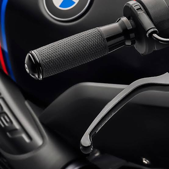 ปลอกแฮนด์ RIZOMA รุ่น Urlo