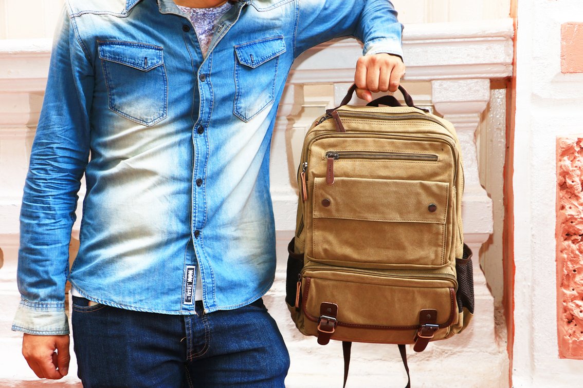 กระเป๋าเป้สะพายหลัง Outdoor Vintage Style สีน้ำเงิน ยีน B089