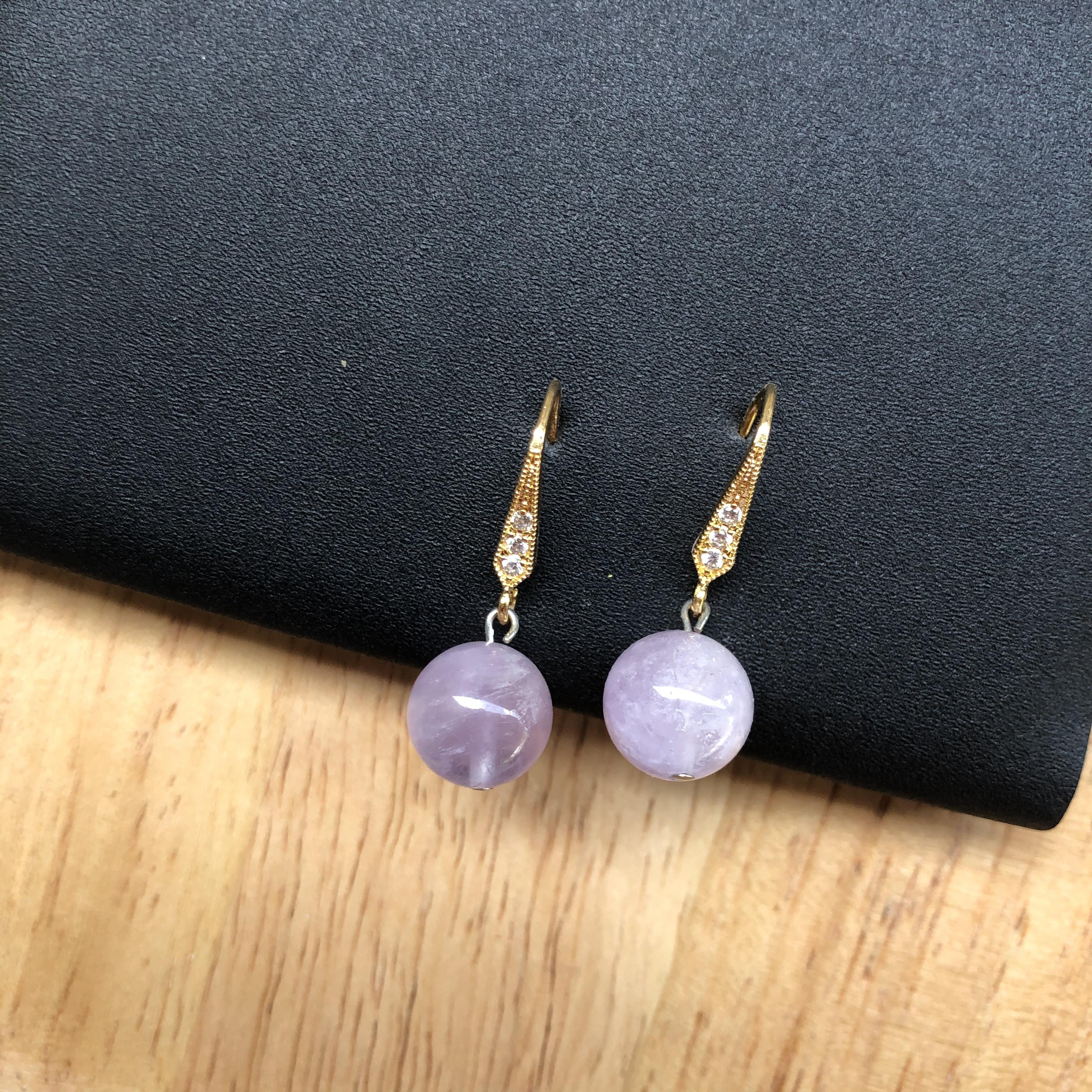 ต่างหูหินแท้ Lavender Amethyst Earring (ป้องกัน และทำความสะอาด Aura)