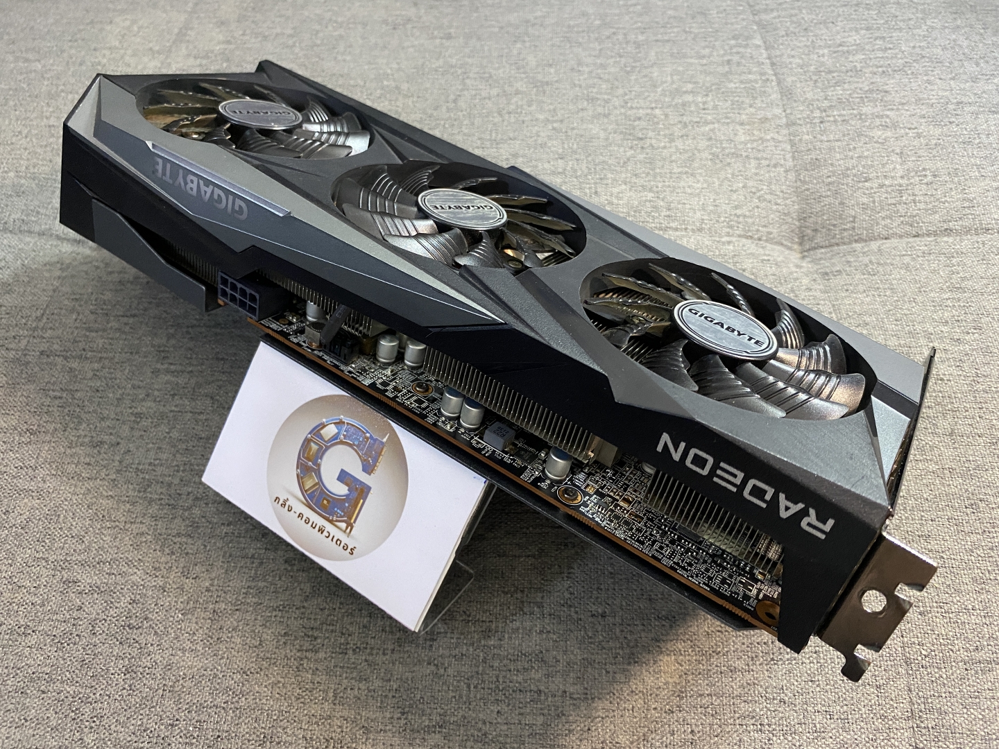 AMD RADEON RX 6600 XT 8GB GIGABYTE GAMING OC PRO