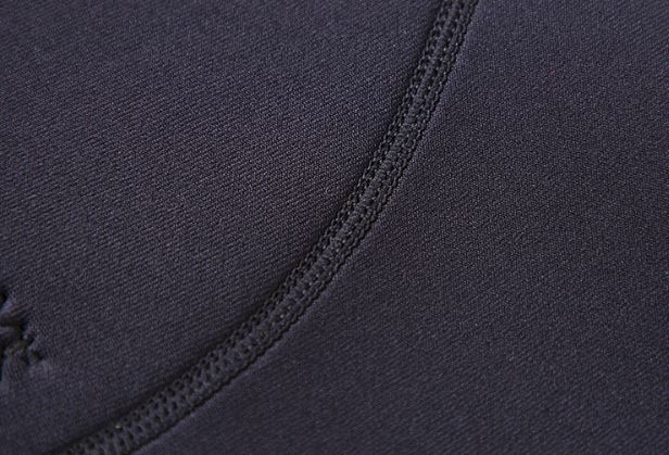 ชุดว่ายน้ำเด็กควบคุมอุณหภูมิ ป้องกันความหนาว ป้องกันรังสี UV ผลิตจากผ้า Neoprene หนา 2.5 mm.