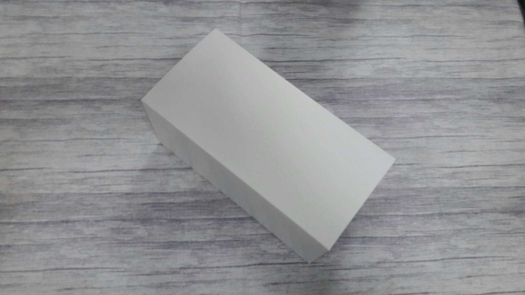 กล่องอเนกประสงค์ แบบทรงฝาปิดเปิด ท้ายก้นขัด กล่องของขวัญ กล่องเครื่องสำอางค์ สีขาว ขนาด 11x11x22.7 ซม.ราคา 265 บาทต่อแพ็ค(20 ใบ)