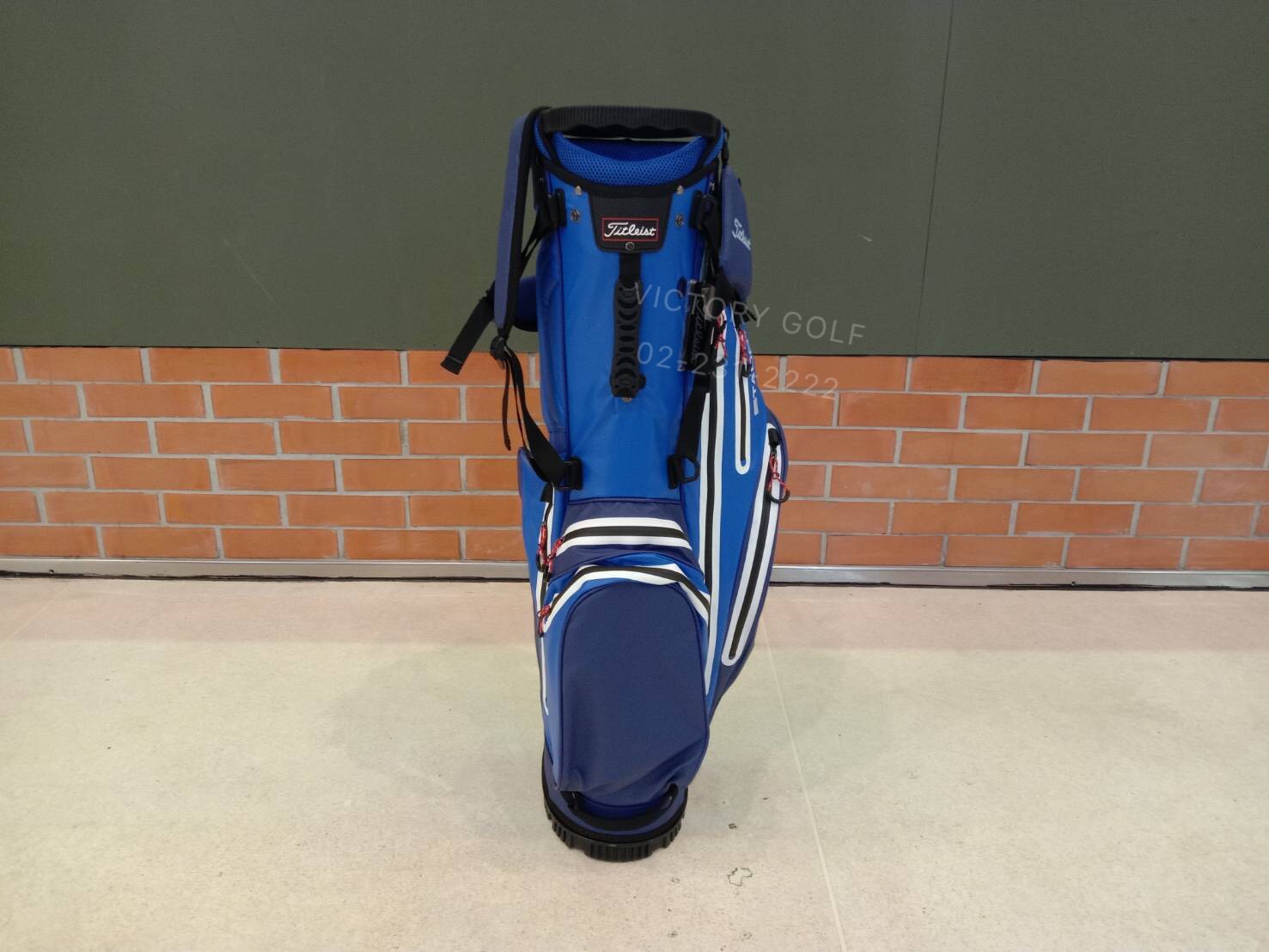 Titleist Stand Bag ( Free Delivery )