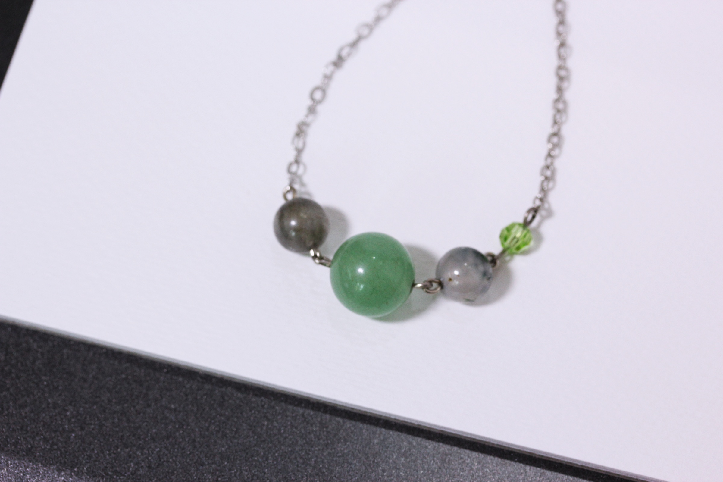 สร้อยข้อมือหินแท้ "Mini" Abundant Bracelet (Green Aventurine,Moss Agate,Labradorite)