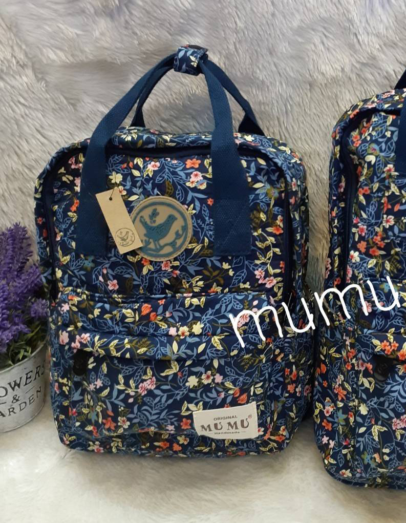กระเป๋าเป้ผ้าสะพายหลัง ผ้าคอลตอน mumu ขนาด Mini ลายดอกไม้ขาว (Size S)