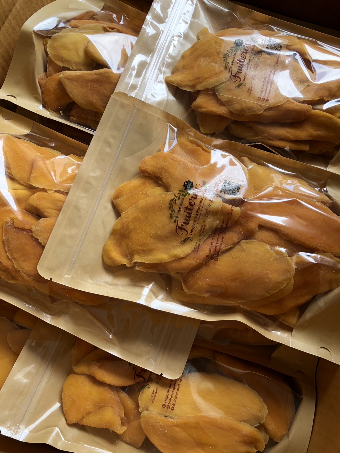 Dehydrated Mangoes 200g. | มะม่วงแก้วขมิ้นอบ 200 กรัม