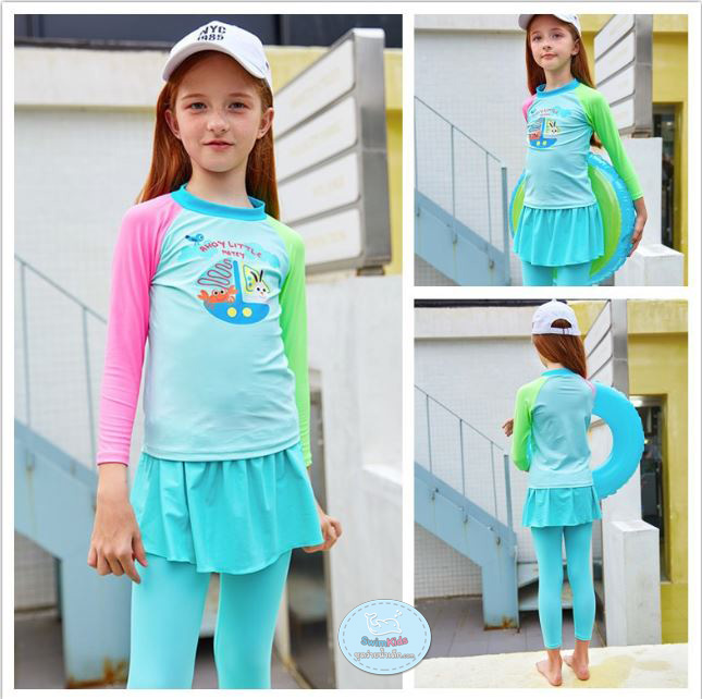 ชุดว่ายน้ำเด็กผู้หญิงป้องกันรังสีUV เสื้อแขนยาว กางเกงกระโปรงขา 5 ส่วน พร้อมหมวก