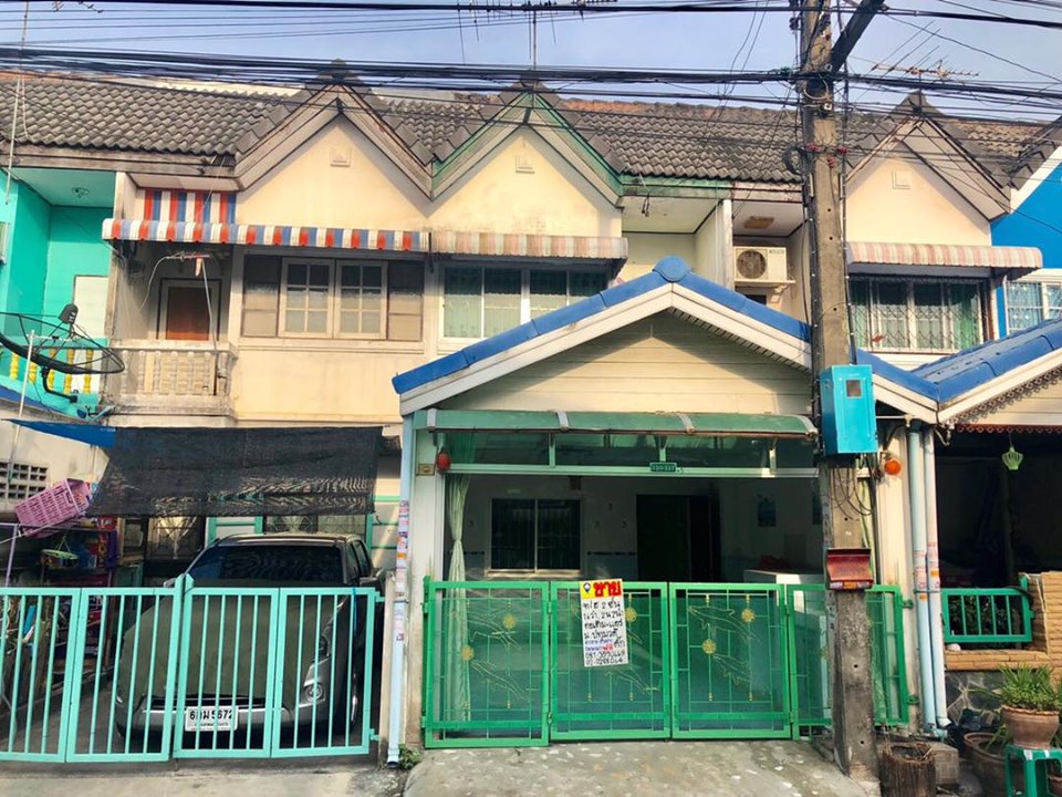 ขายทาวน์เฮ้าส์ 2 ชั้น หมู่บ้านปทุมวดี (รหัสทรัพย์2019106) ต.บางหลวง อ.เมืองปทุมธานี จ.ปทุมธานี