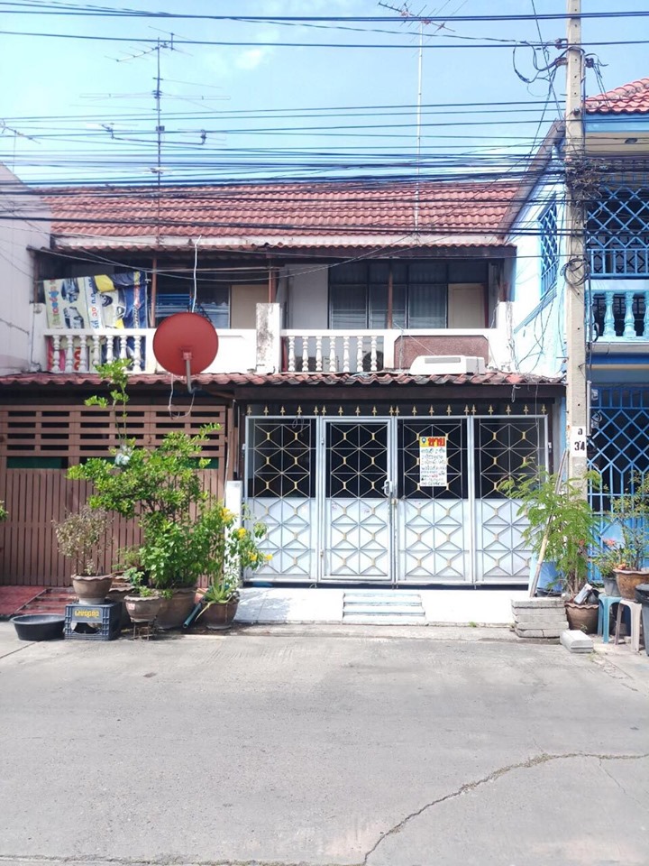 ขายทาวน์เฮ้าส์ 2 ชั้น หมู่บ้านพระปิ่น3 (รหัสทรัพย์2019194) ซ.15 ต.บางแม่นาง อ.บางใหญ่ จ.นนทบุรี