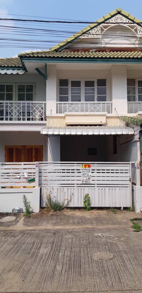 ขายทาวน์เฮ้าส์ 2 ชั้น หมู่บ้านพฤกษา18 (รหัสทรัพย์ 201903)