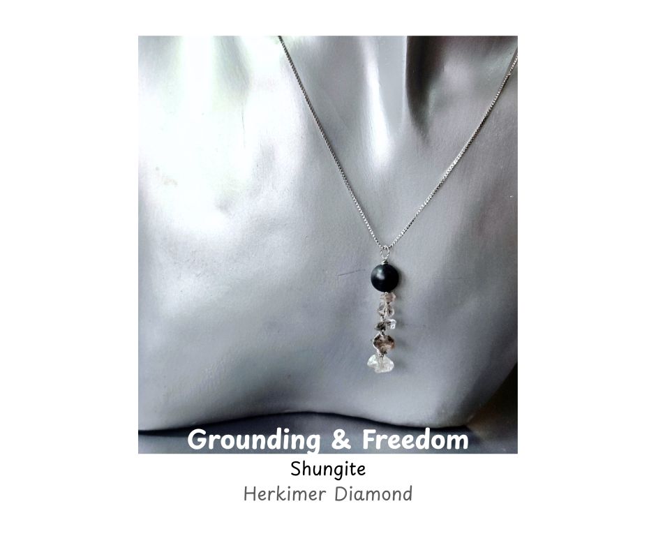 จี้พร้อมสร้อย หินแท้ Herkimer Diamond + Shungite Necklace (Grounding ปกป้องคุ้มครอง เจริญรุ่งเรือง งอกงาม ปลดปล่อยตัวเอง)