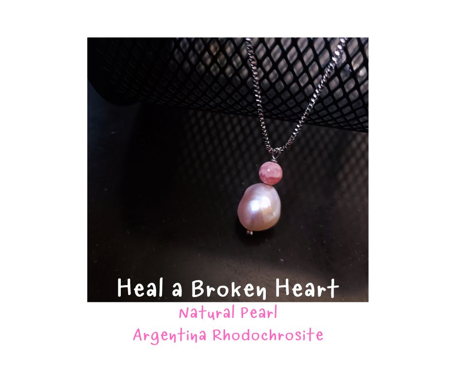สร้อยพร้อมจี้ มุกแท้ ประดับ Rhodochrosite Pendant Necklace (Healing a broken heart)