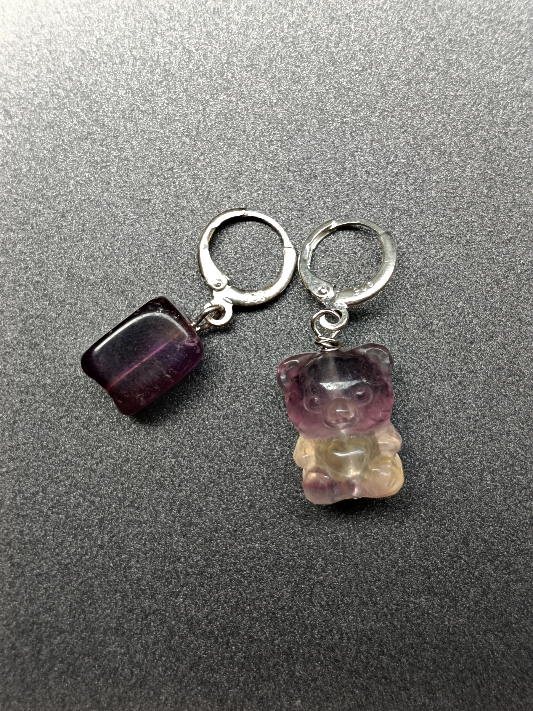 ต่างหูหินแท้ Rainbow Fluorite + Amethyst Earring ( Stop Negative Self-Talk)