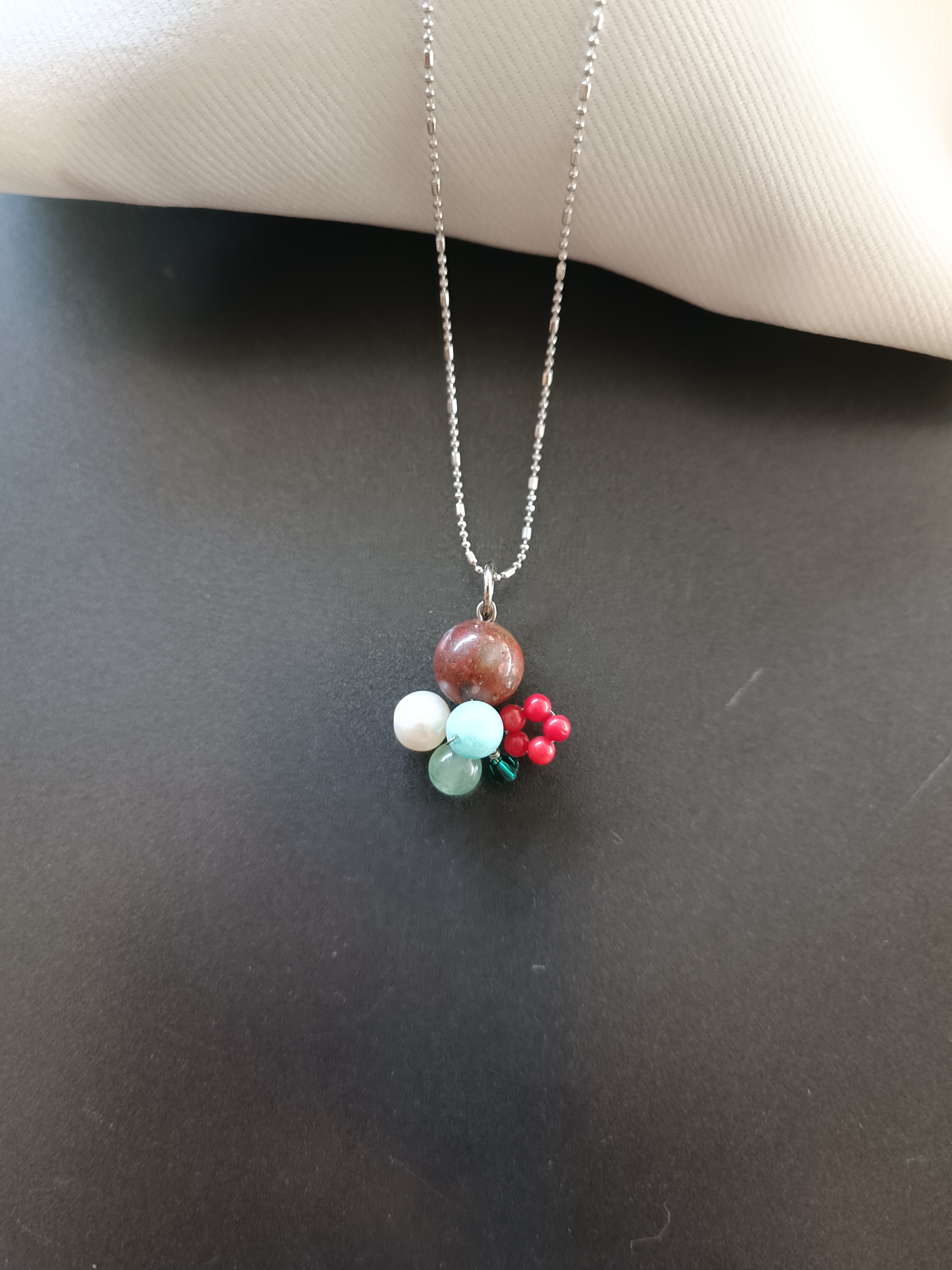 สร้อยพร้อมจี้หินแท้ "Bracciated Jasper Pendant Necklace (Root Chakra , เสริมกำลังใจ)