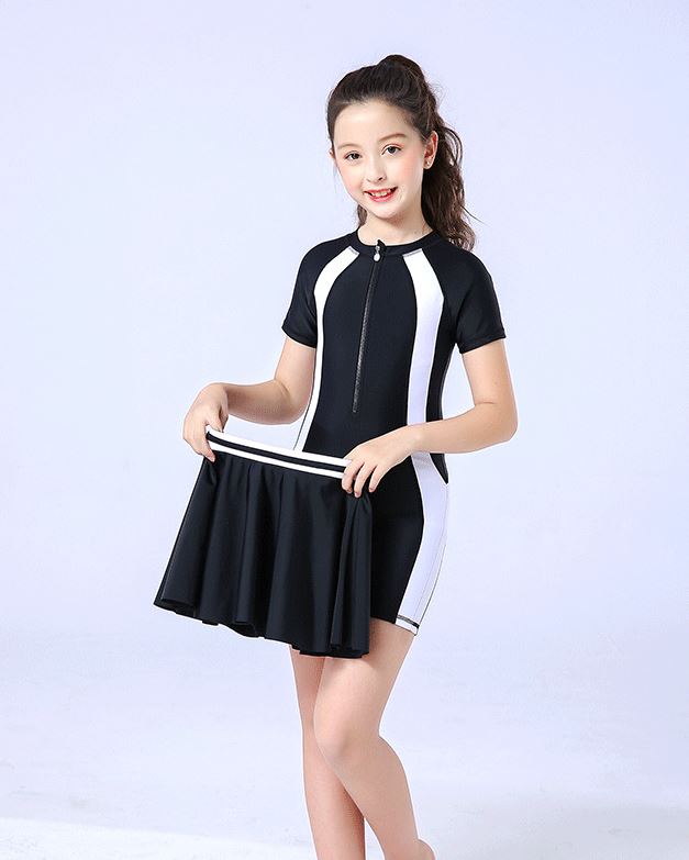 ชุดว่ายน้ำเด็กหญิงbodysuitซิปหน้าขาสั้นสีชมพู + กระโปรง (1 ชุดได้รับ 2 ชิ้น) สามารถใส่ได้ 2 สไตล์