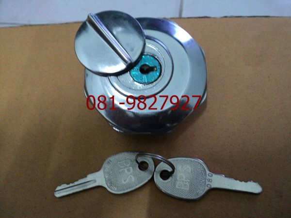 ฝาปิดถังน้ำมัน M1000 1200 1300 1400 มีกุญแจล็อค
