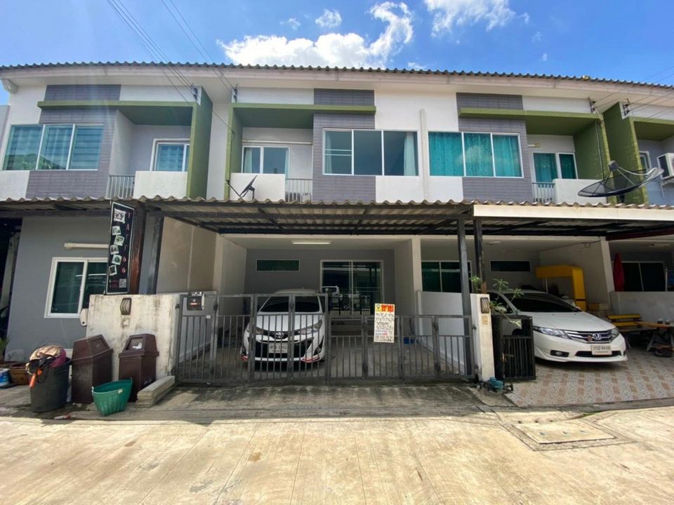 ขายทาวน์เฮ้าส์ 2 ชั้น หมู่บ้านเดอะทรัสต์ทาวน์ วงแหวน-ลำลูกกา (รหัสทรัพย์202166) ต.บึงคำพร้อย อ.ลำลูกกา จ.ปทุมธานี