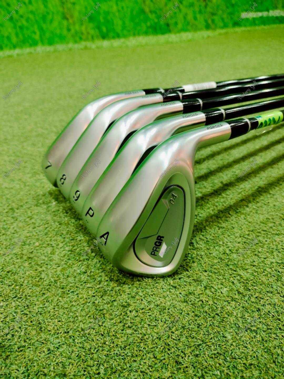 Iron set PRGR 04 Forged 7-9, Pw, Aw ( Fujikura/ R2/ TQ: 4.0 ) ปี 2024