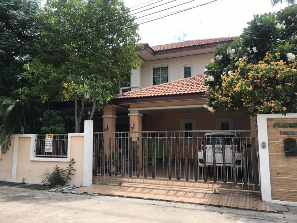 ขายบ้านเดี่ยว 2 ชั้นหมู่บ้านซื่อตรง บางใหญ่ ( รหัสทรัพย์ 2019169 ) ถ.บางบัวทอง-สุพรรณบุรี ต.ละหาร อ.บางบัวทอง จ.นนทบุรี