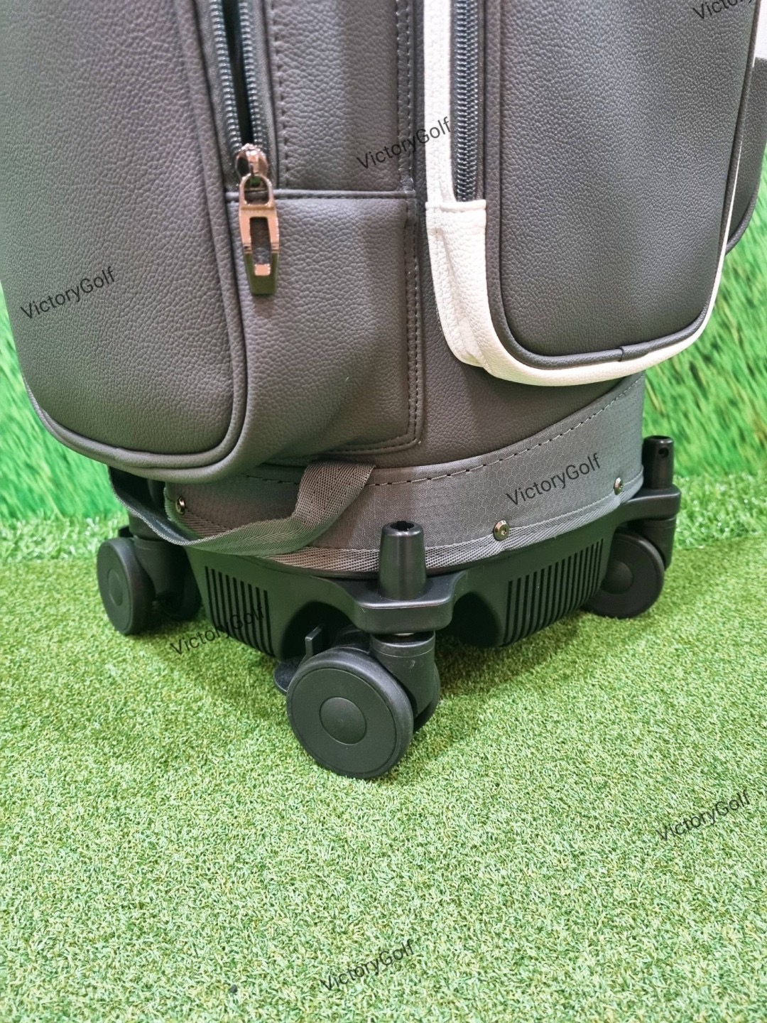 (Genuine) Golf bag Travel BOYEA One ( New version ) 4wheels สีเทา-ขาว *Free cover protector