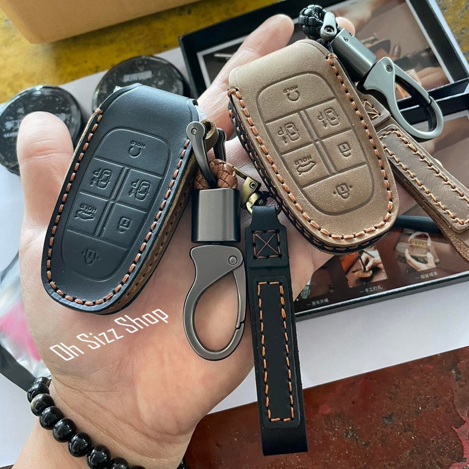เคสรีโมทรถฮุนได Hyundai STARIA 2022 งานหนังม้า พรีเมียมเกรด Premium Grade Hallmo HANDMADE ทรงคลาสสิค (Horse Leather Key Case Key Sets ; ) Key Sets รถฮุนได Hyundai STARIA