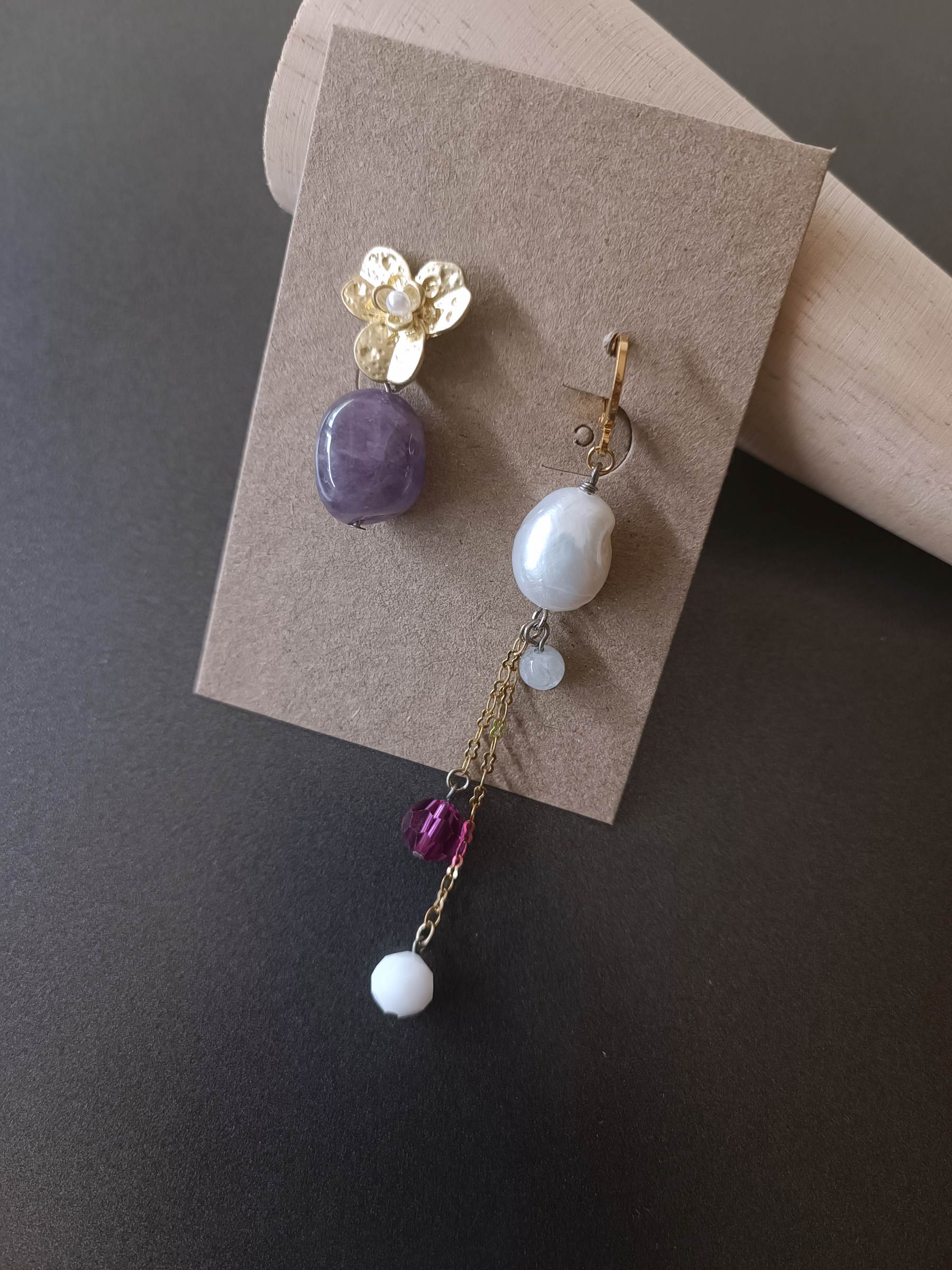ต่างหู "The Flower" Amethyst + Pearl Designed Earring (ดึงดูดเงิน และโชคลาภ)