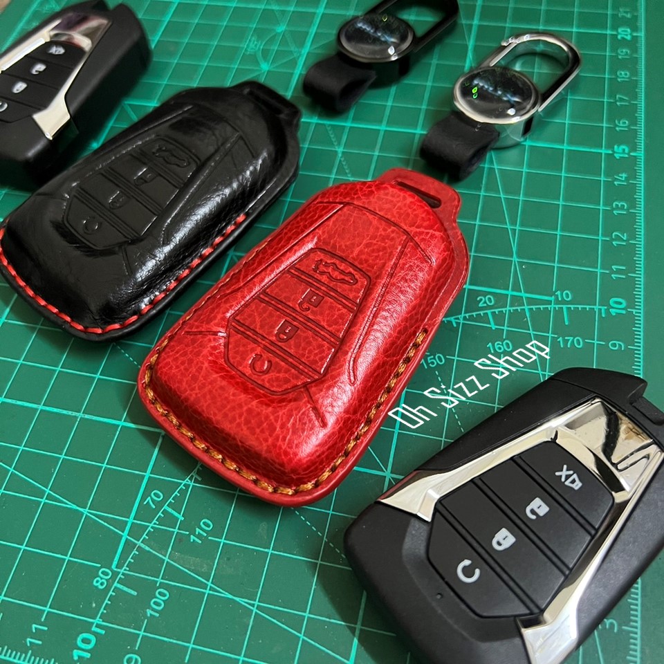 เคสรีโมทรถ Isuzu MUX 2023 DMAX 2023 เคสหนังดำแดง พรีเมียมเกรด Premium Grade (Cow Leather Key Case Key Sets; Model Isuzu MUX MY 2023 MUX 2020 DMAX2023 แบบ 2 , 3 และ 4 ปุ่ม ผิวสัมผัสนุ่ม กดปุ่มง่าย