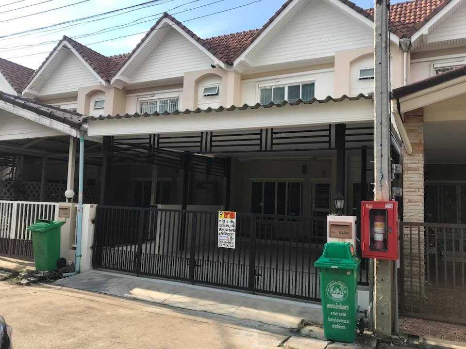 ขายทาวน์เฮ้าส์ 2 ชั้น หมู่บ้านภัทรไพรเวท3 อุทยานทอง (รหัสทรัพย์ 201805)
