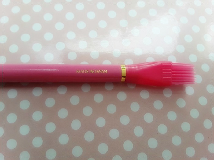 ดินสอเขียนผ้า TW สีชมพู